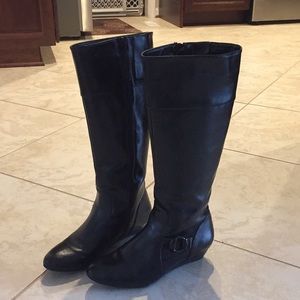 Beautiful Black Leather Boots